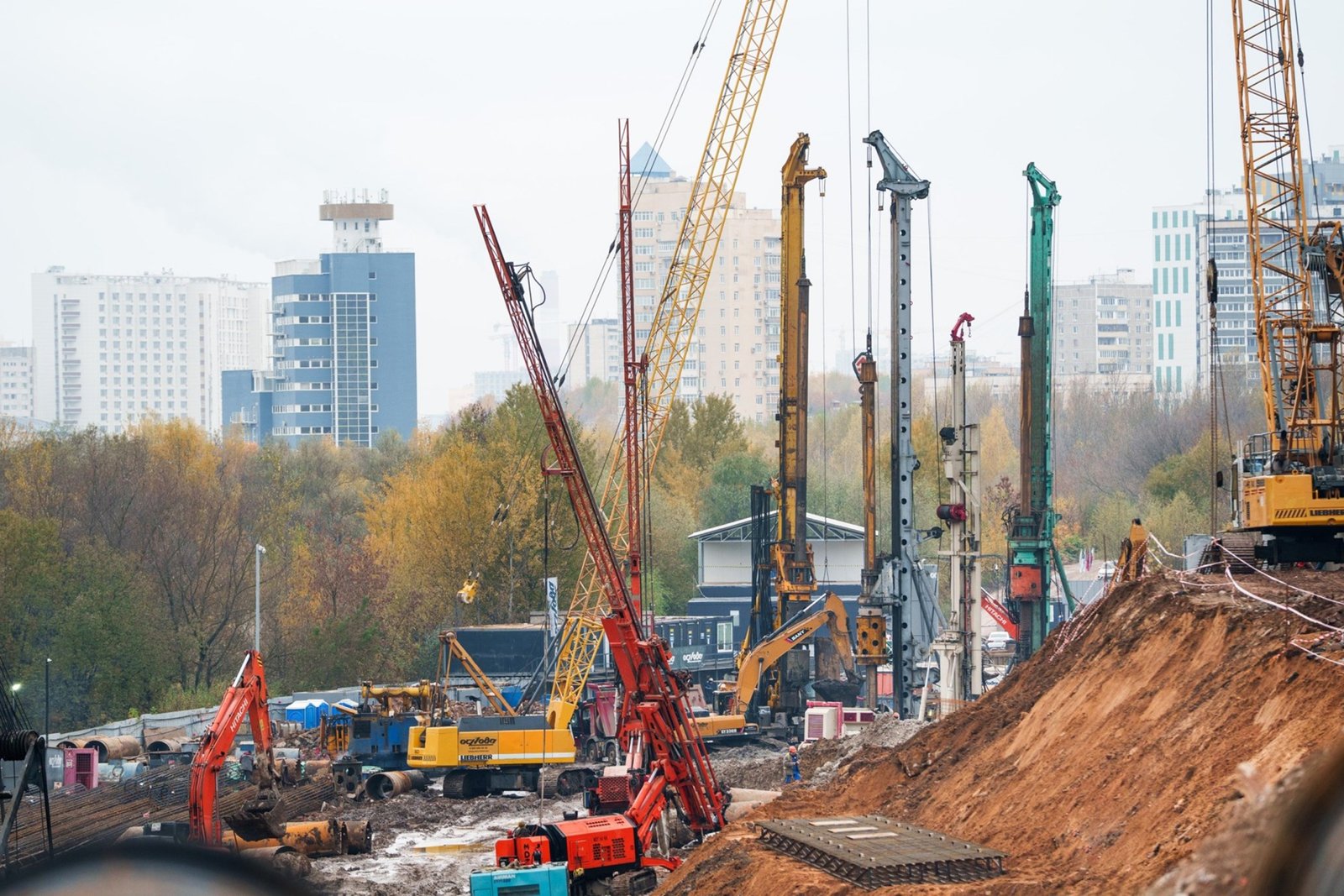 Жилое — нежилое: почему апартаменты переводят в квартиры